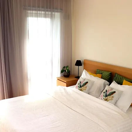 公寓 Lille With A Sunny Balcony 派尔努